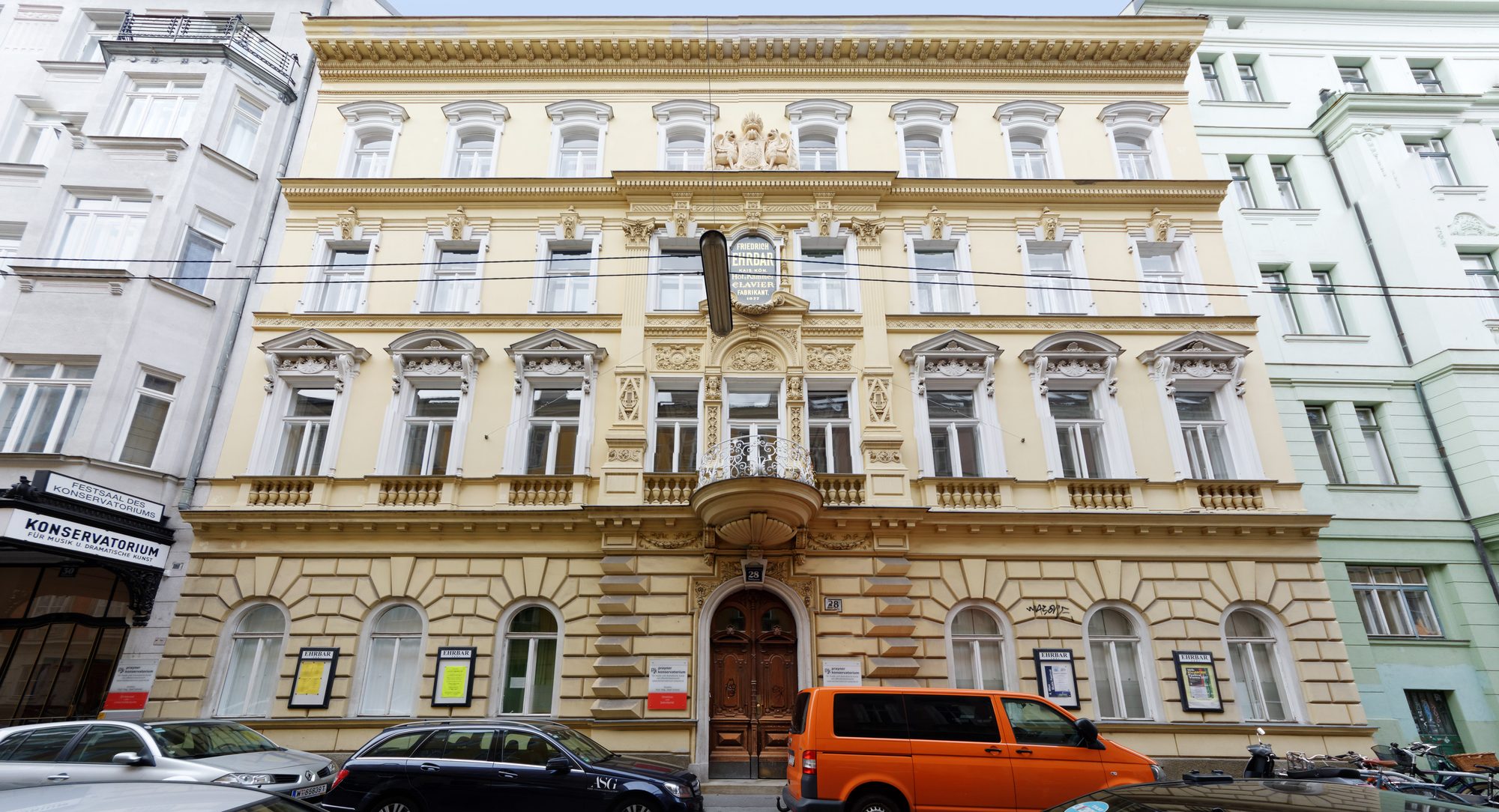 Palais Ehrbar, Fassade